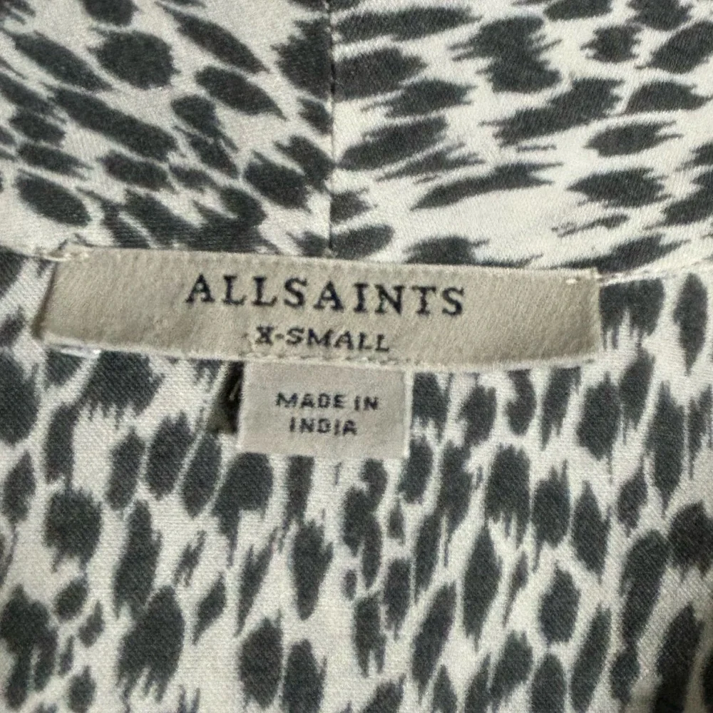 AllSaints Fay Lep Leopard Animal Print Button Mini Flutter Sleeve Dress Size XS - Picture 8 of 8